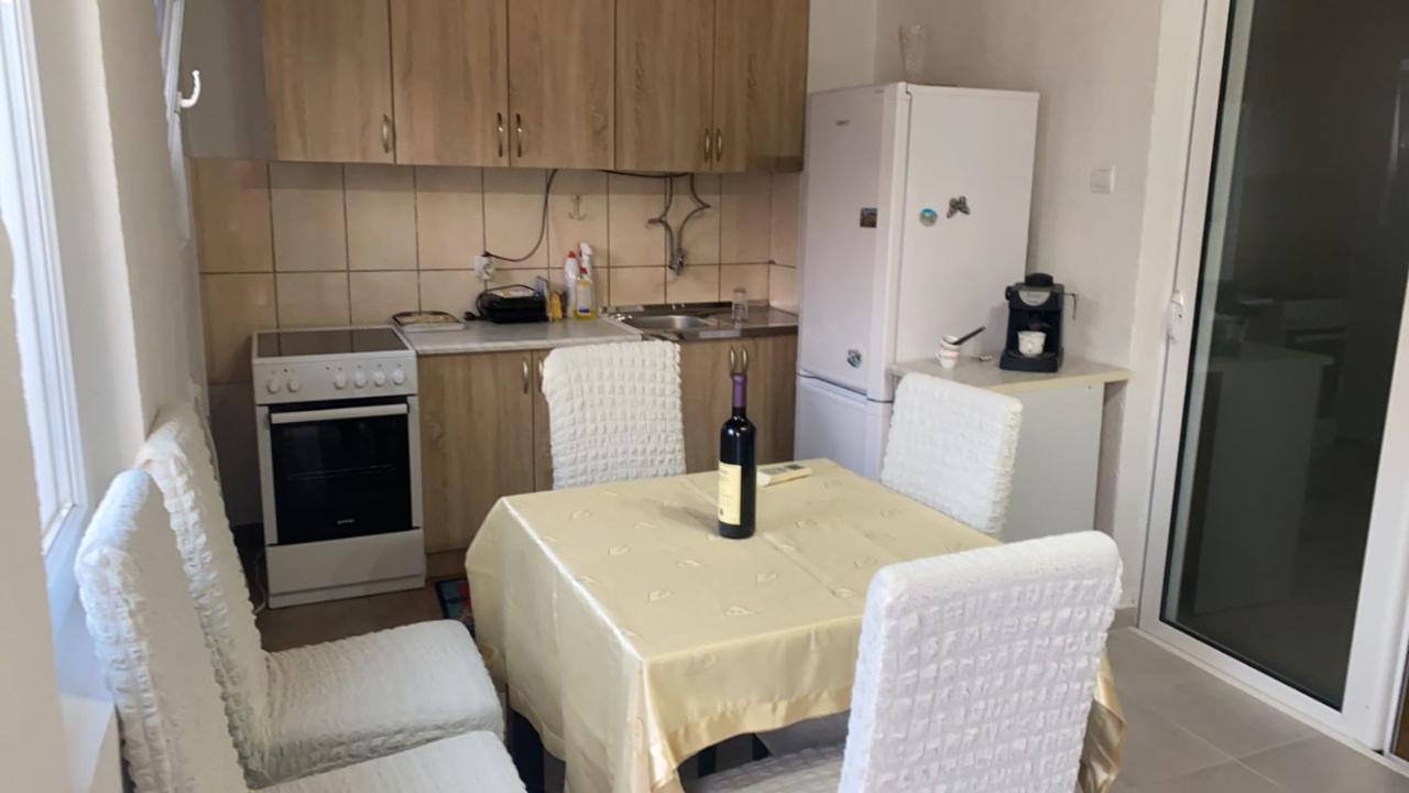 Alisa Sea View Apartment Prcanj Котор Екстер'єр фото