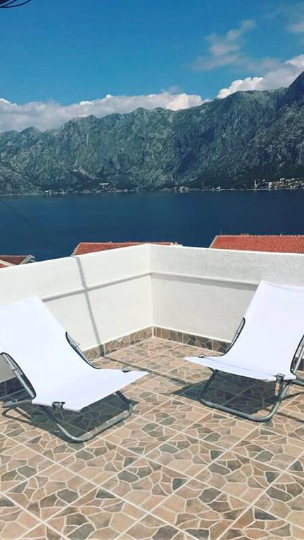 Alisa Sea View Apartment Prcanj Котор Екстер'єр фото
